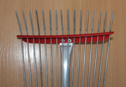 Грабли веерные раздвижные 16 зубьев оцинкованные, оцинкованный черенок